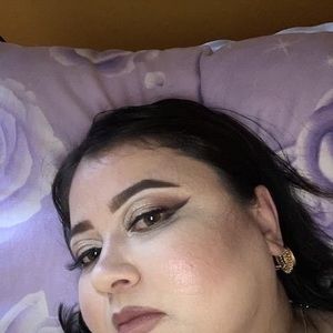 Meet your Posher, Leena